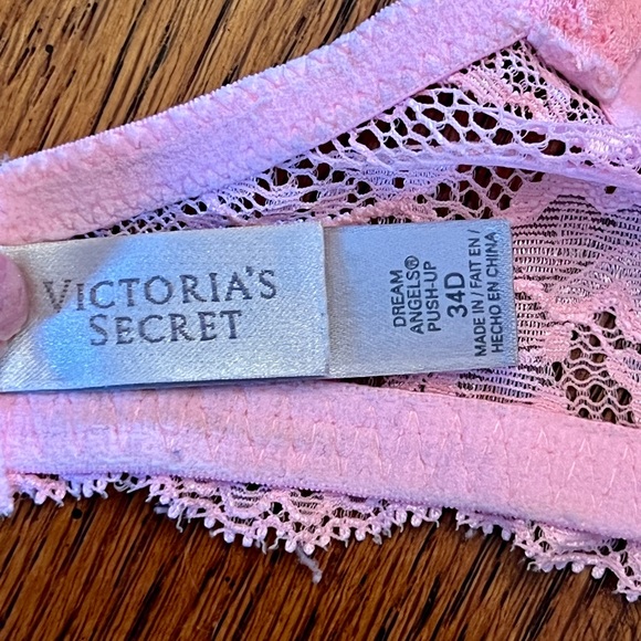 Victoria’s Secret Dream Angels Push Up Bra | 34D - Picture 6 of 6